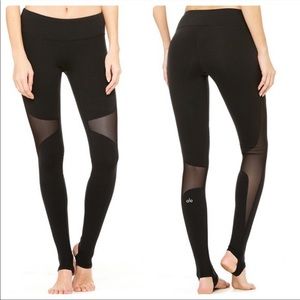 Alo Yoga Coast Leggings